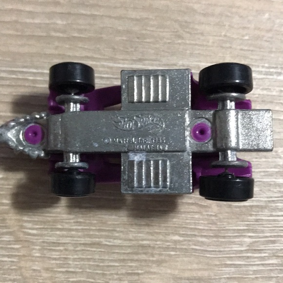 1985 Hot Wheels Speed Demons Purple Bat Dragon Racing Car Collectible Malaysia - Picture 5 of 6